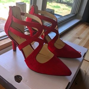 Liz Claiborne Ruby Heels 8.5